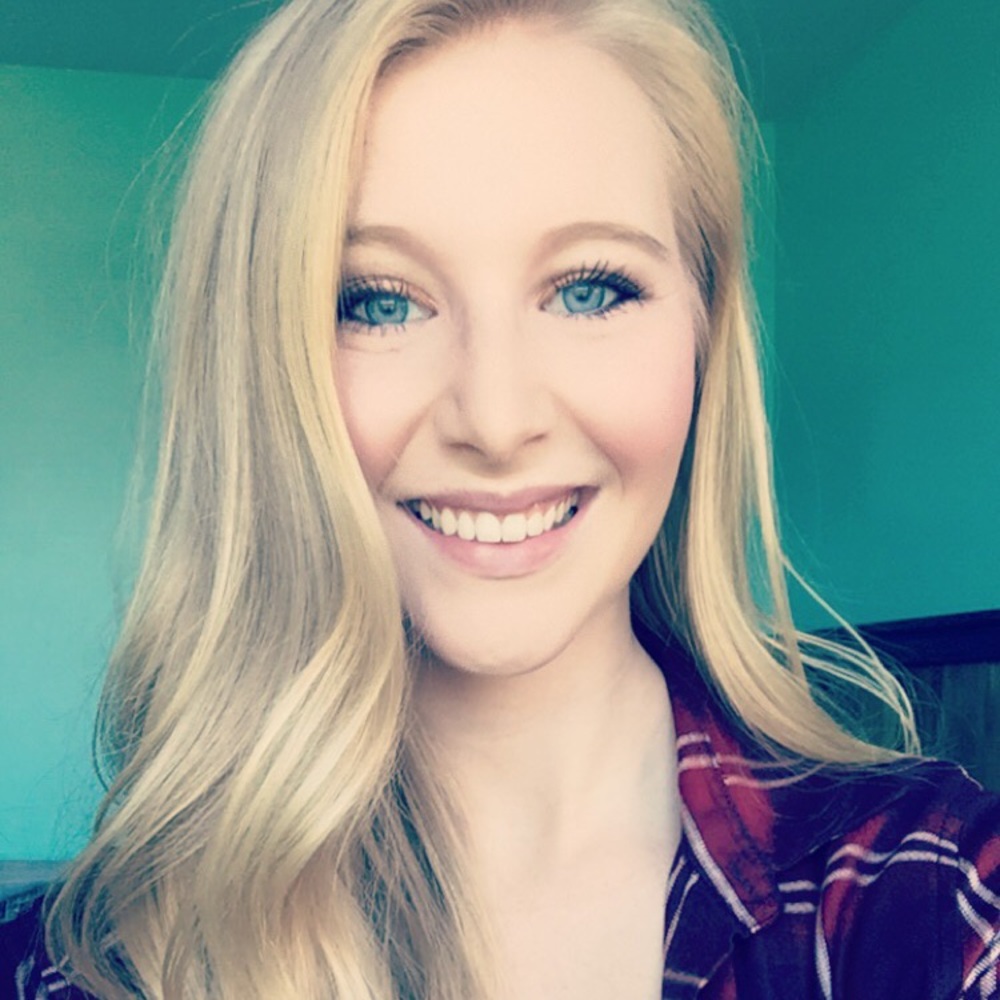 Meet your Posher, Olivia